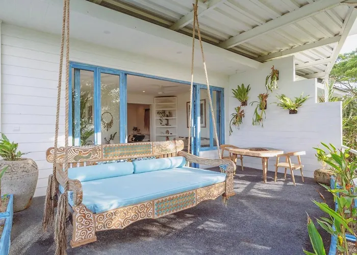 Pipeline - Breezy 1 Bedroom Oceanfront *